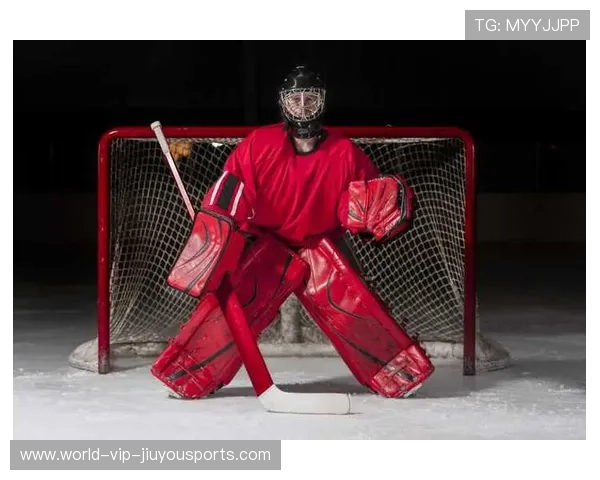 冰球门将扑救堪比超英，赛后获封神