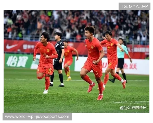 国足战术演练细节曝光引热议，国足阵容战术