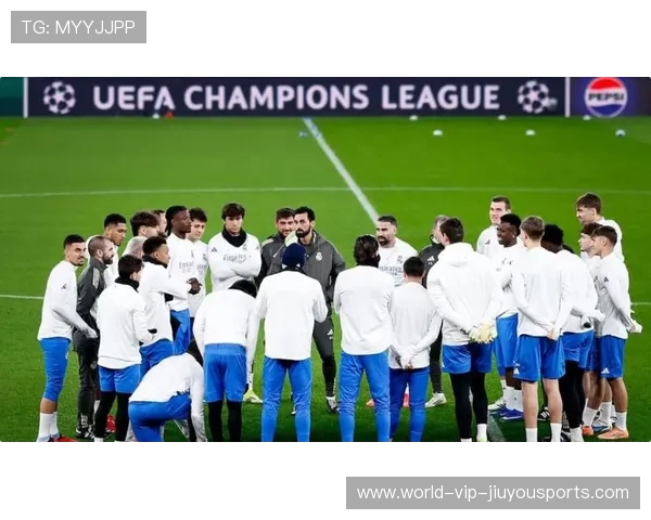 皇马锁定拜仁26岁中卫，2进2出完成1.1亿重建方案，皇马中卫引援目标