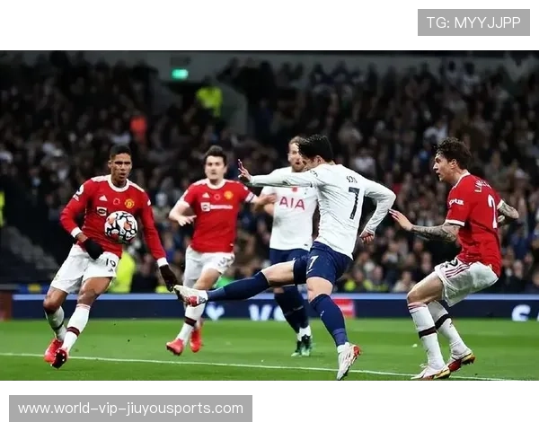 曼联与曼城对决,英超霸主之争愈加激烈,英联赛曼联vs曼城 曼联与曼城对决,英超霸主之争愈加激烈,英联赛曼联vs曼城